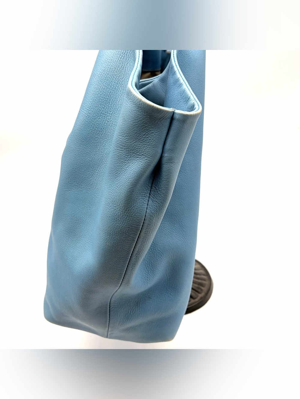Tod's Sky Blue Leather 24H Shopping Media Tote Handles Satchel Shoulder Bag Lg - Picture 5 of 9